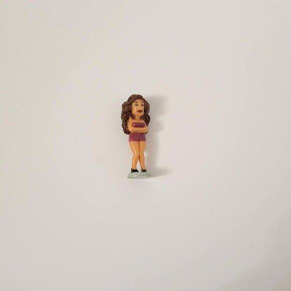 Lil Homies "Shorty Girl" Series 4 Mini Figure 1.75" 1/32 - Picture 2 of 3